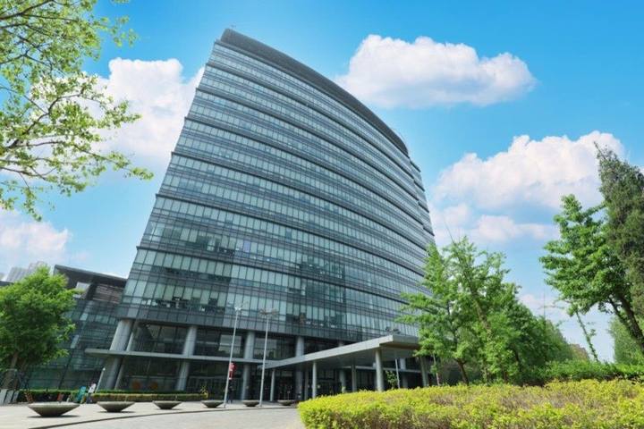 中关村智用AI研究院·AI Space OPC+AI服务平台封面