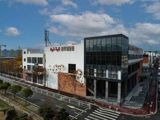 时代邻里街OPC青创社区封面